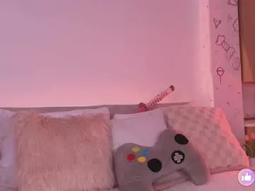 LauraRiccoo – webcam model profile photo Image 4