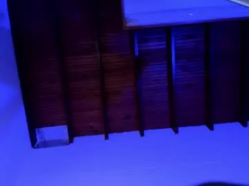 petites_perles – webcam model profile photo Image 9