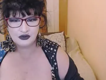pinkypuppa – webcam model profile photo Image 9