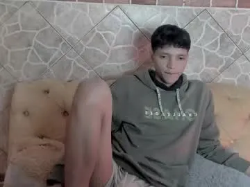 maxkaiden – webcam model profile photo Image 7