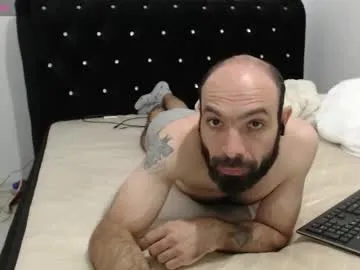 bright_diamonds_054 – webcam model profile photo Image 18