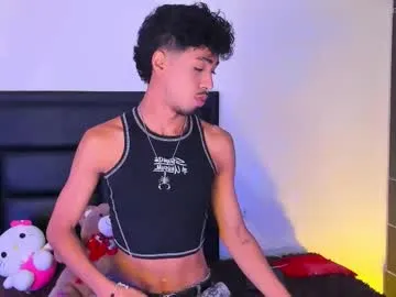 mr_maximo – webcam model profile photo Image 12