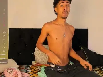 mr_maximo – webcam model profile photo Image 14