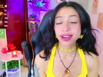 pinkypuppa – webcam model profile photo Image 11