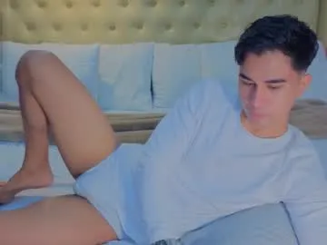 bryam_hot – webcam model profile photo Image 16