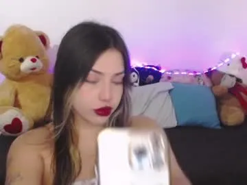 wet_dreamm22 – webcam model profile photo Image 2