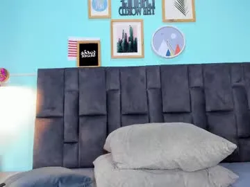 AngerlaMei – webcam model profile photo Image 10