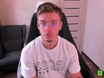 cum_police – webcam model profile photo Image 6
