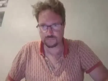 playussoftly – webcam model profile photo Image 2