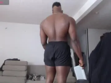 dongfatherproductions – webcam model profile photo Image 9