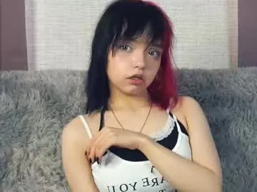 your_dolls – webcam model profile photo Image 10