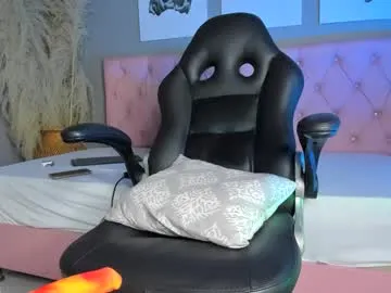 petites_perles – webcam model profile photo Image 3