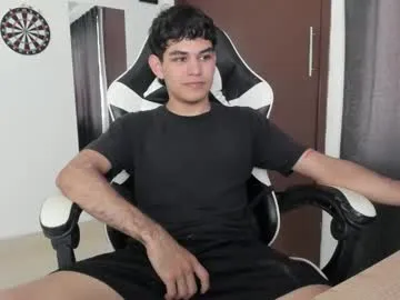dannyss__18 – webcam model profile photo Image 7