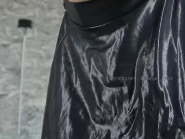 Amanda – webcam model profile photo Image 8