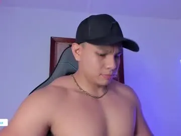 bryam_hot – webcam model profile photo Image 12