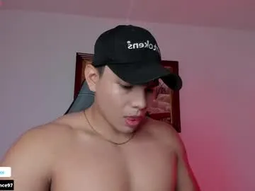 bryam_hot – webcam model profile photo Image 19