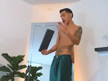 pretur_crubaa – webcam model profile photo Image 6