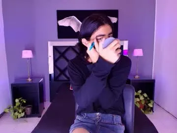 sexy_hot_friends_ – webcam model profile photo Image 4