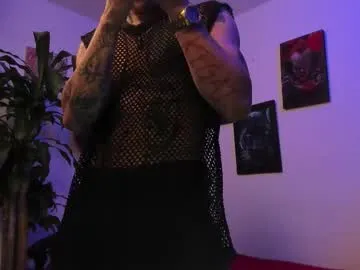 garret_alvin_ – webcam model profile photo Image 17