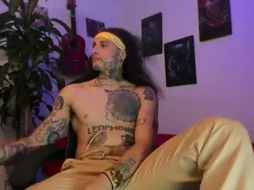 garret_alvin_ – webcam model profile photo Image 19