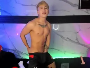 mr_maximo – webcam model profile photo Image 18