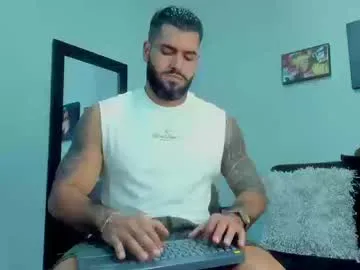 pinkypuppa – webcam model profile photo Image 17