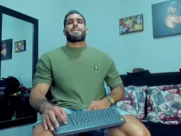 pinkypuppa – webcam model profile photo Image 19