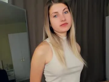 petites_perles – webcam model profile photo Image 3