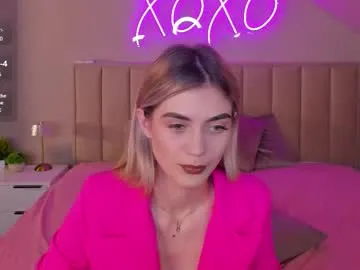 BrianaKaine – webcam model profile photo Image 10