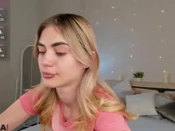 BrianaKaine – webcam model profile photo Image 17