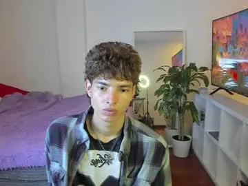 domd3 – webcam model profile photo Image 4