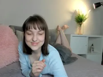 playussoftly – webcam model profile photo Image 10