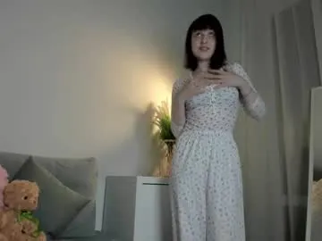 playussoftly – webcam model profile photo Image 11