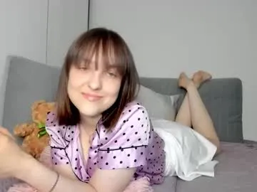 playussoftly – webcam model profile photo Image 5