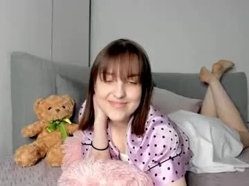 playussoftly – webcam model profile photo Image 6