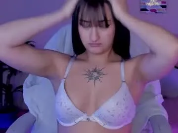 Primerosa – webcam model profile photo Image 10