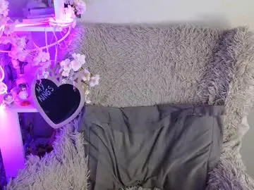 playussoftly – webcam model profile photo Image 15