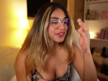 MoleSon – webcam model profile photo Image 7