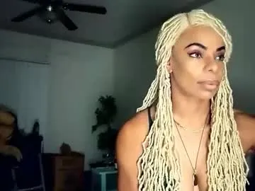 your_dolls – webcam model profile photo Image 15