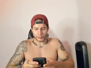 bryam_hot – webcam model profile photo Image 8