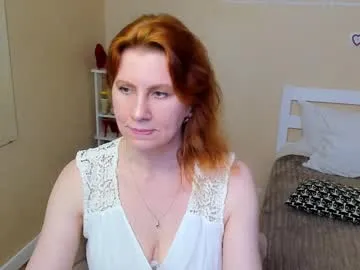 CatalinaWinslet – webcam model profile photo Image 5