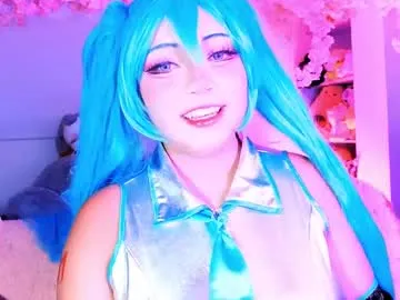EzabellaWell – webcam model profile photo Image 9