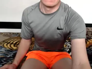 ululante – webcam model profile photo Image 11