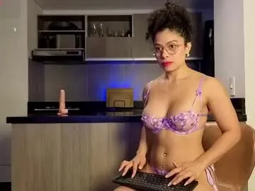 loving_ladies – webcam model profile photo Image 12