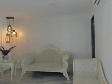 shantallknowless Image 10
