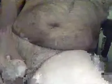 petites_perles – webcam model profile photo Image 4