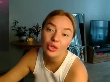 EliDupont – webcam model profile photo Image 12