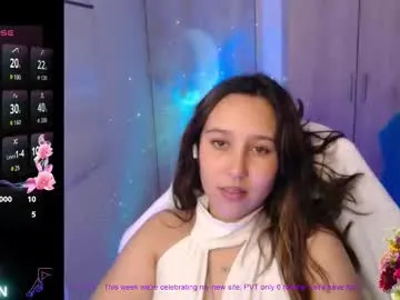 pacho_stormie – webcam model profile photo Image 14