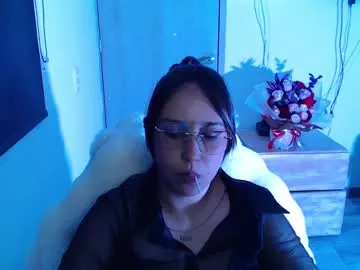 pacho_stormie – webcam model profile photo Image 17