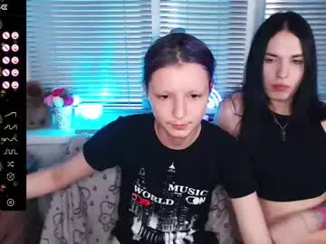 petites_perles – webcam model profile photo Image 10